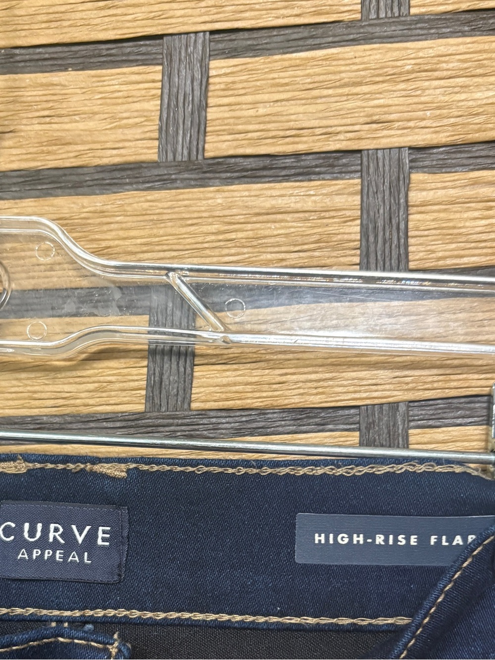 Curve Appeal High Rise Flare Leg Jeans Size 6/28 - Picture 8 of 10